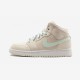 Air Jordan 1 Mid Gg 555112 035 Verde For Sale